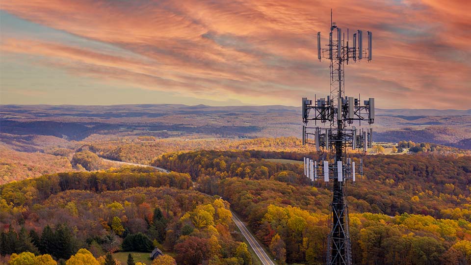 WiFi internet cell tower